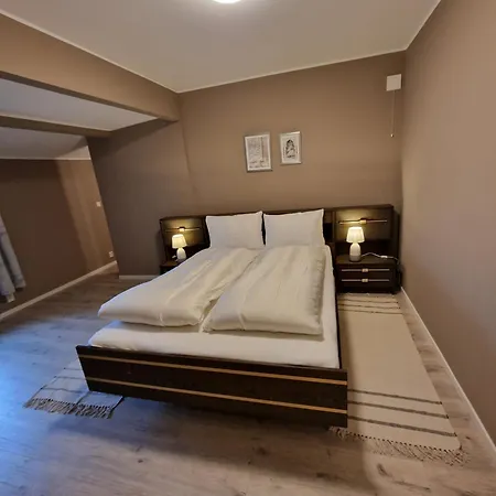 I Underetasje Eidsvag I Asane Apartman