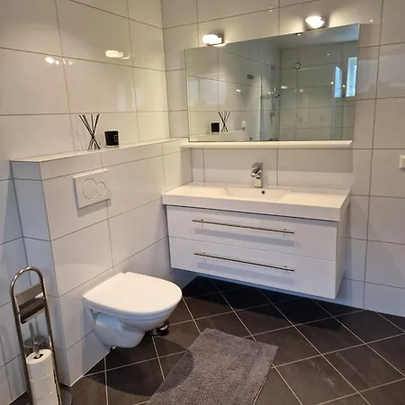 Apartman I Underetasje Eidsvag I Asane Bergen